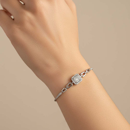 18K Gold Diamond Bracelet for Women, 0.42ct Round-Cut Cluster, Modern Links