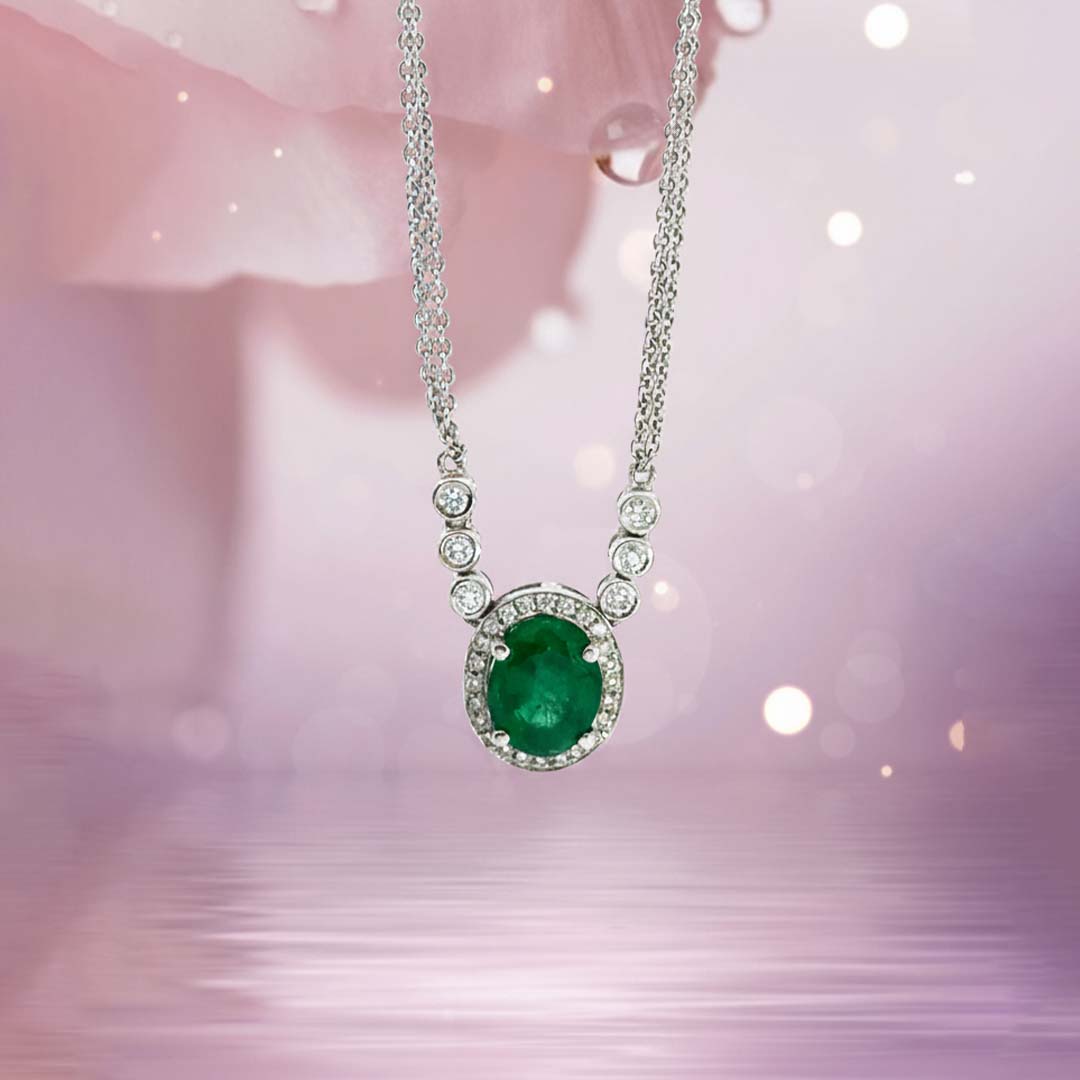 Luxury 18KT White Gold Pendant with 1.82CT Emerald & 0.26CT Diamonds