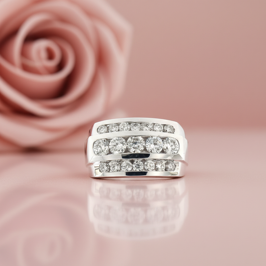 Men’s 14KT Gold ( 2.50 CT. TW.) Three-Row Diamond Ring – Bold Brilliance & Sophistication