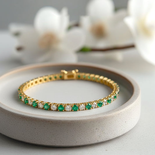 14KT Yellow Gold Emerald and Diamond Alternating Tennis Bracelet (EM 2.70 cts / DIA 2.65 cts)