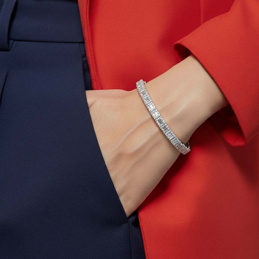 14KT Gold Diamond Bangle for Women (2.20 CTW) – Flexible, Elegant, and Timeless