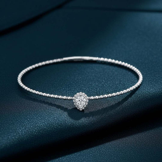 18KT Gold Diamond Flexible Bangle (0.16 CT TW) – Elegant Pear-Shaped Center Design