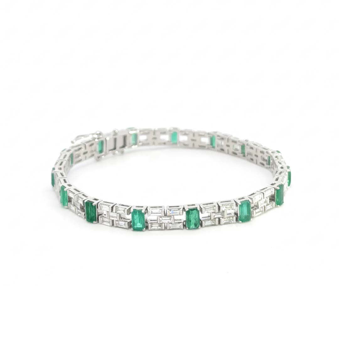 14KT White Gold Emerald and Diamond Art Deco Bracelet (EM 4.15 cts / DIA 3.60 cts)