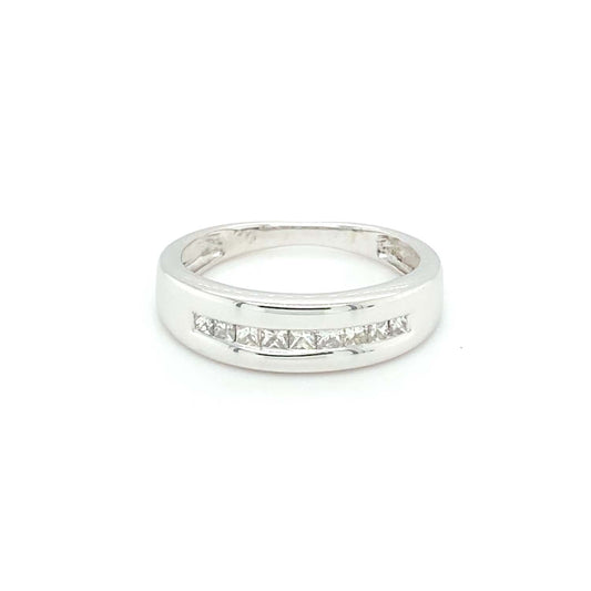 Modern Majesty – Men’s Channel Set( 0.70 CT. TW.) Princess Cut Diamond Band in 14KT Gold