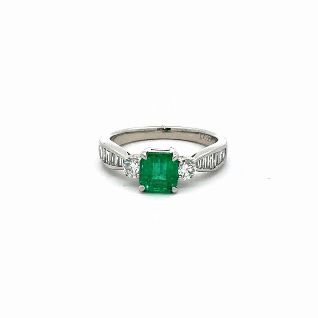 Platinum Ring with 0.97 ct Princess-Cut Emerald and 0.71 ctw Round & Baguette Diamonds