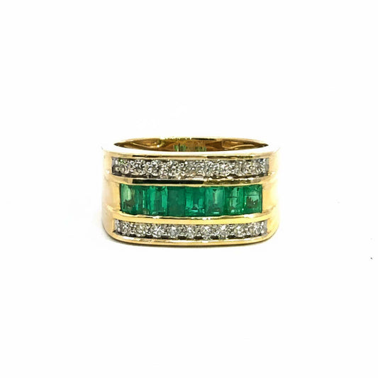 Men’s 14KT Yellow Gold Ring Featuring 1.35ct Baguette-Cut Emeralds and 0.61ct Diamonds