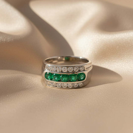 14KT White Gold Men’s Ring – 0.73ct Emeralds Surrounded by 0.70ct Diamonds