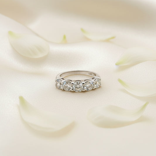 14KT Gold Women’s Diamond Band with Five Exquisite Round Diamonds – 2.60 Carats Total Weight