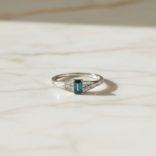 14K White Gold Blue & White Diamond Ring – 0.91 CTW Baguette Modern Design